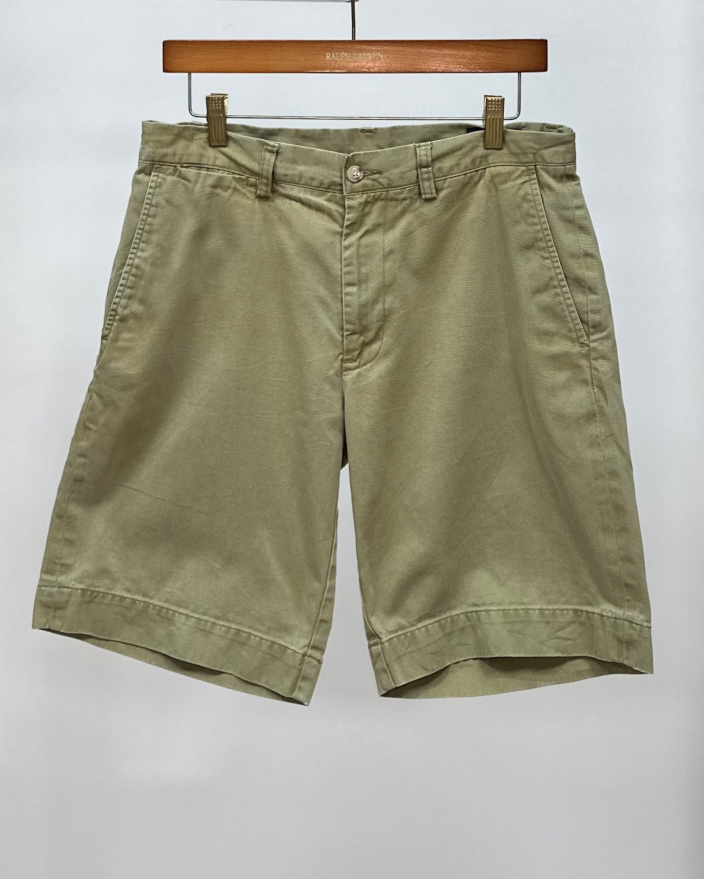 Short Casual Polo Ralph Lauren 🏇🏼 color Verde Oliva talla 31