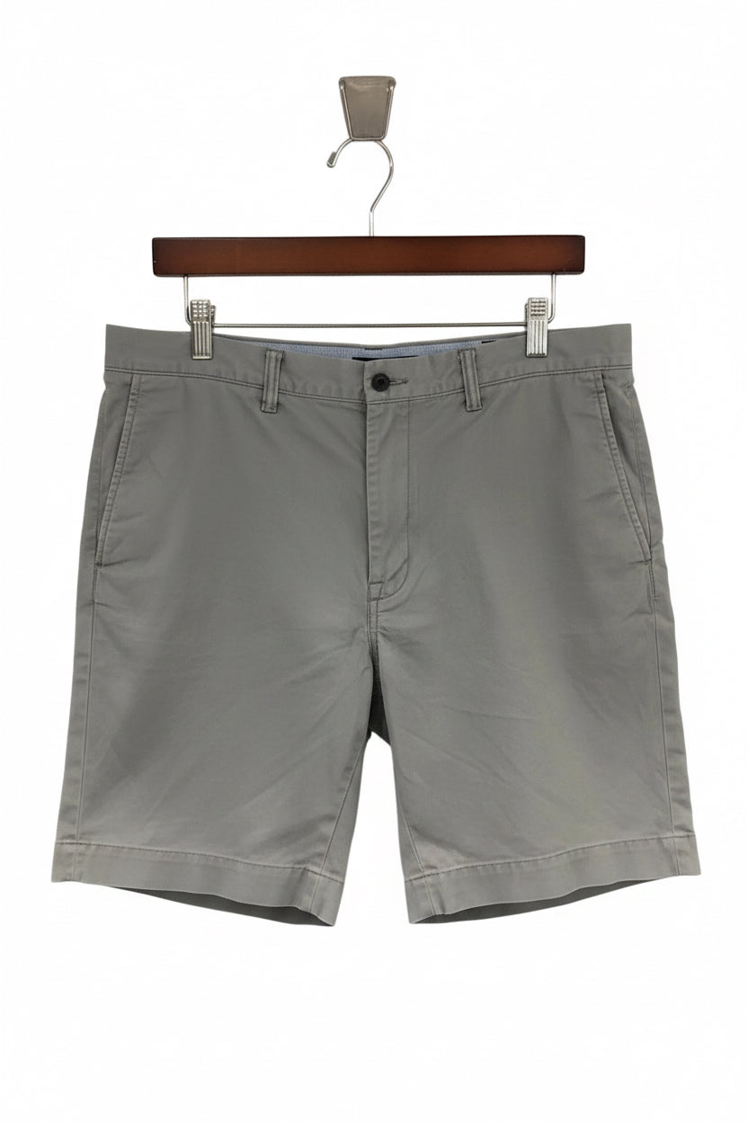Short Casual Polo Ralph Lauren🏇 color gris claro talla 35
