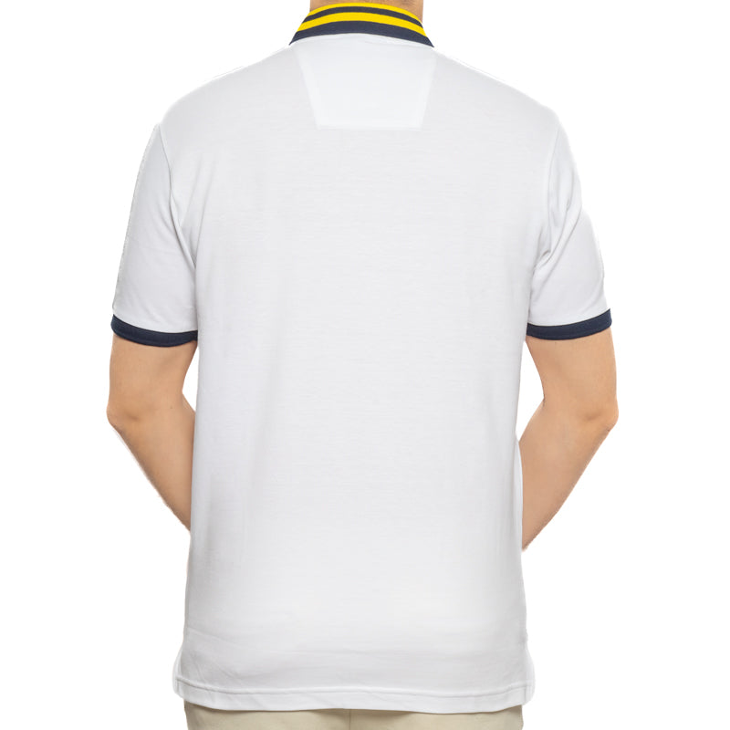 Camiseta Polo Nautica ⚓️ color blanco y diseño de cuello Talla M Entalle Regular