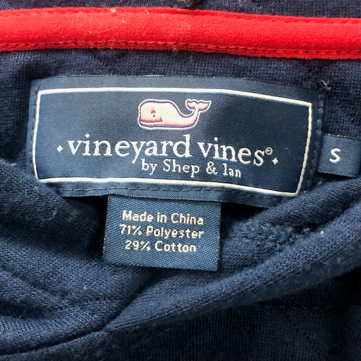 Sueter Pullover Vineyard Vines 🐳 color azul navy y rojo Talla S