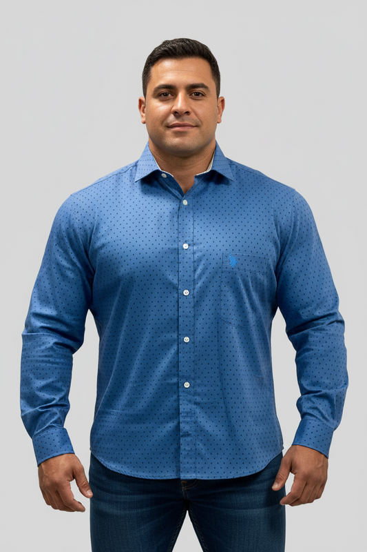 Camisa de botones U.S. Polo Assn. 🐎 en color azul y trípticos en azul navy Talla XL Entalle Slim Fit