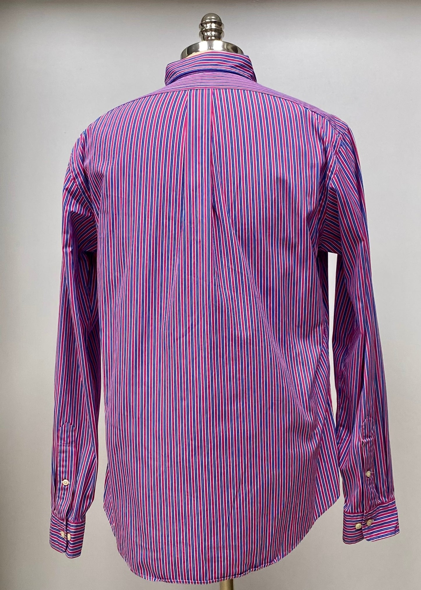 Camisa Polo Ralph Lauren 🏇🏼 con patrón de rayas rojo, azul y blanco Talla L Entalle Custom Fit