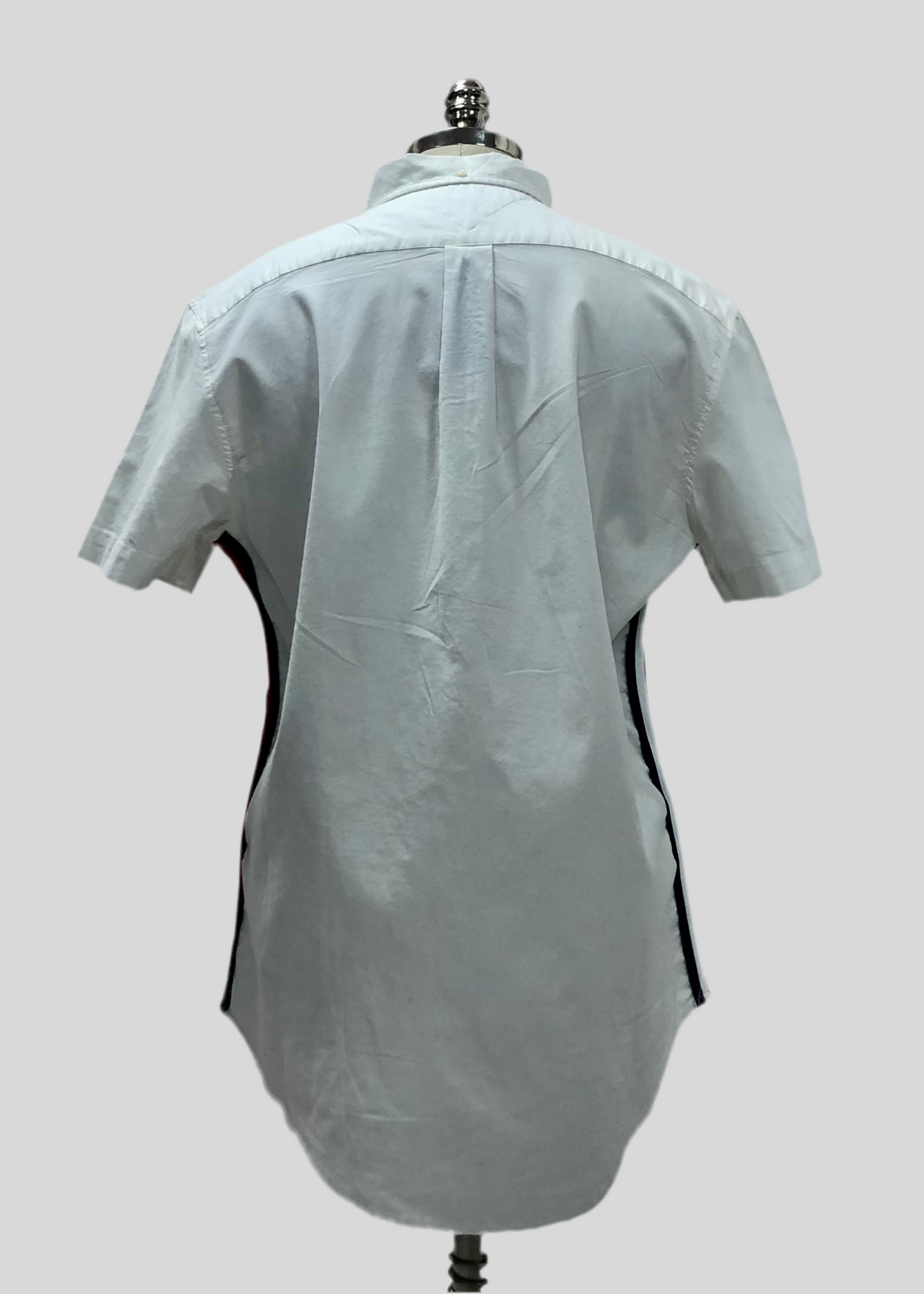 Camisa de botones Tommy Hilfiger 🇺🇸 en color blanco Talla L Entalle Custom Fit