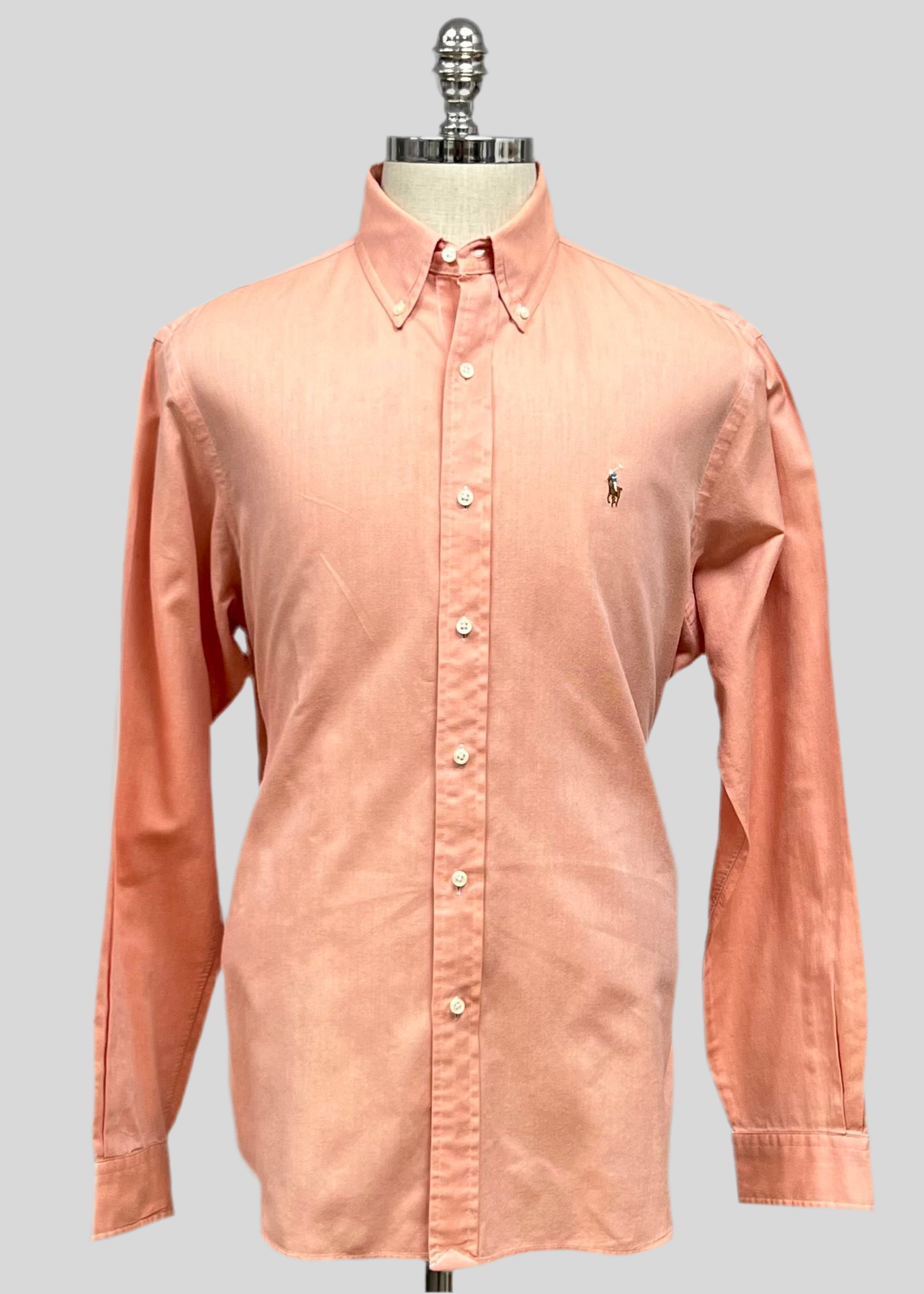 Camisa de botones Polo Ralph Lauren 🏇🏼  en color salmon Talla L Entalle Regular