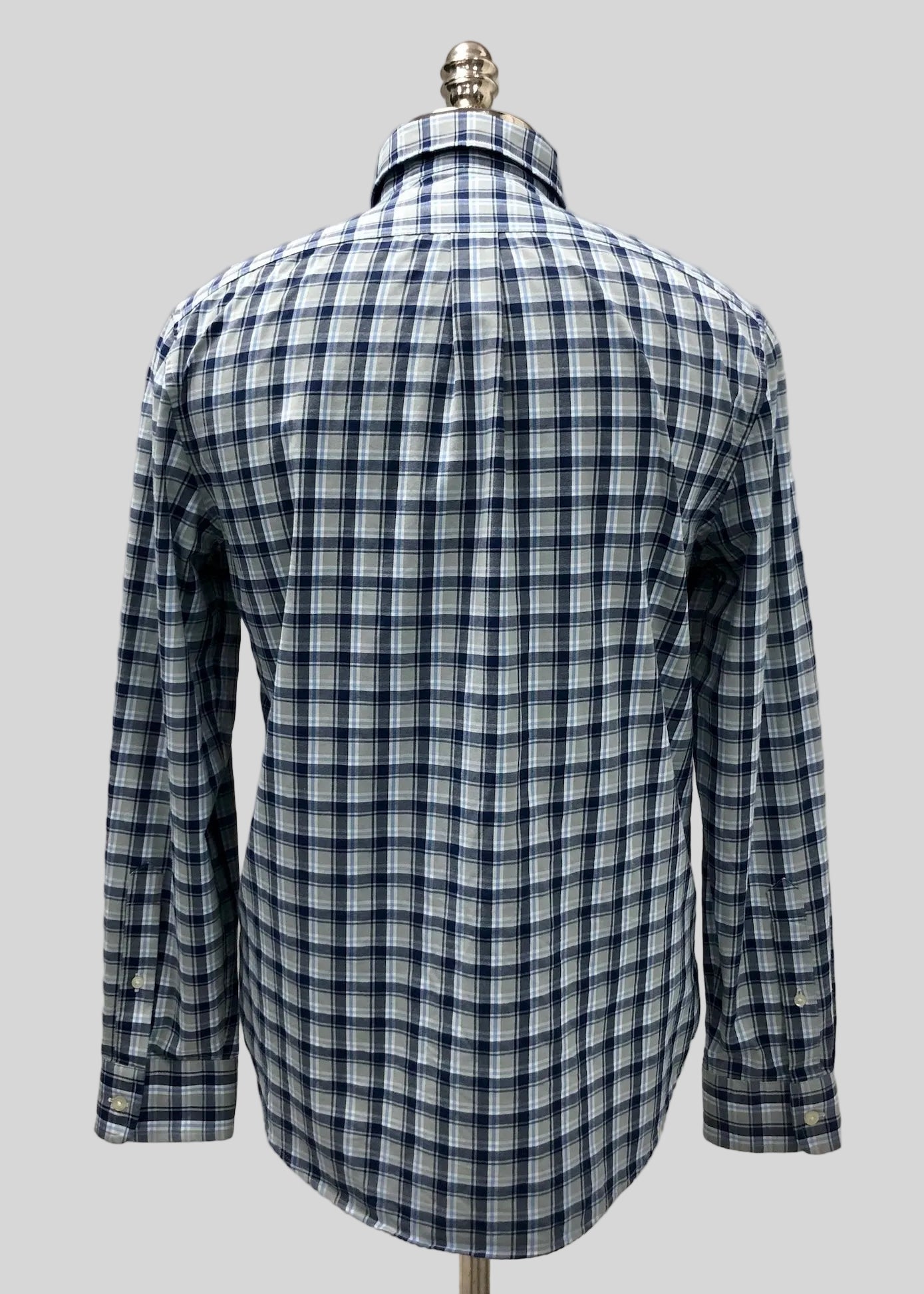 Camisa de botones Vineyard Vines 🐳 Performance de cuadros en color gris y azul Talla S Entalle Clásico