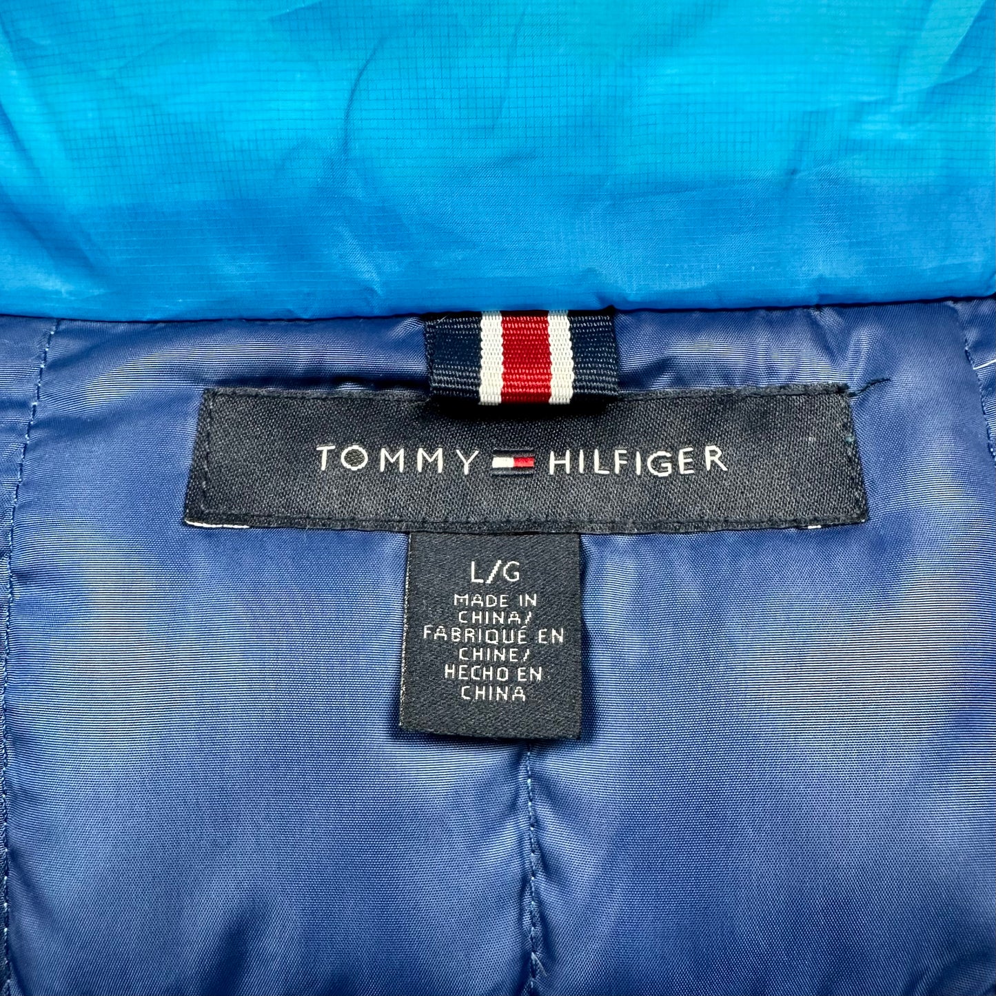 Chaleco Tommy Hilfiger 🇺🇸 Color azul con zipper completo Talla M