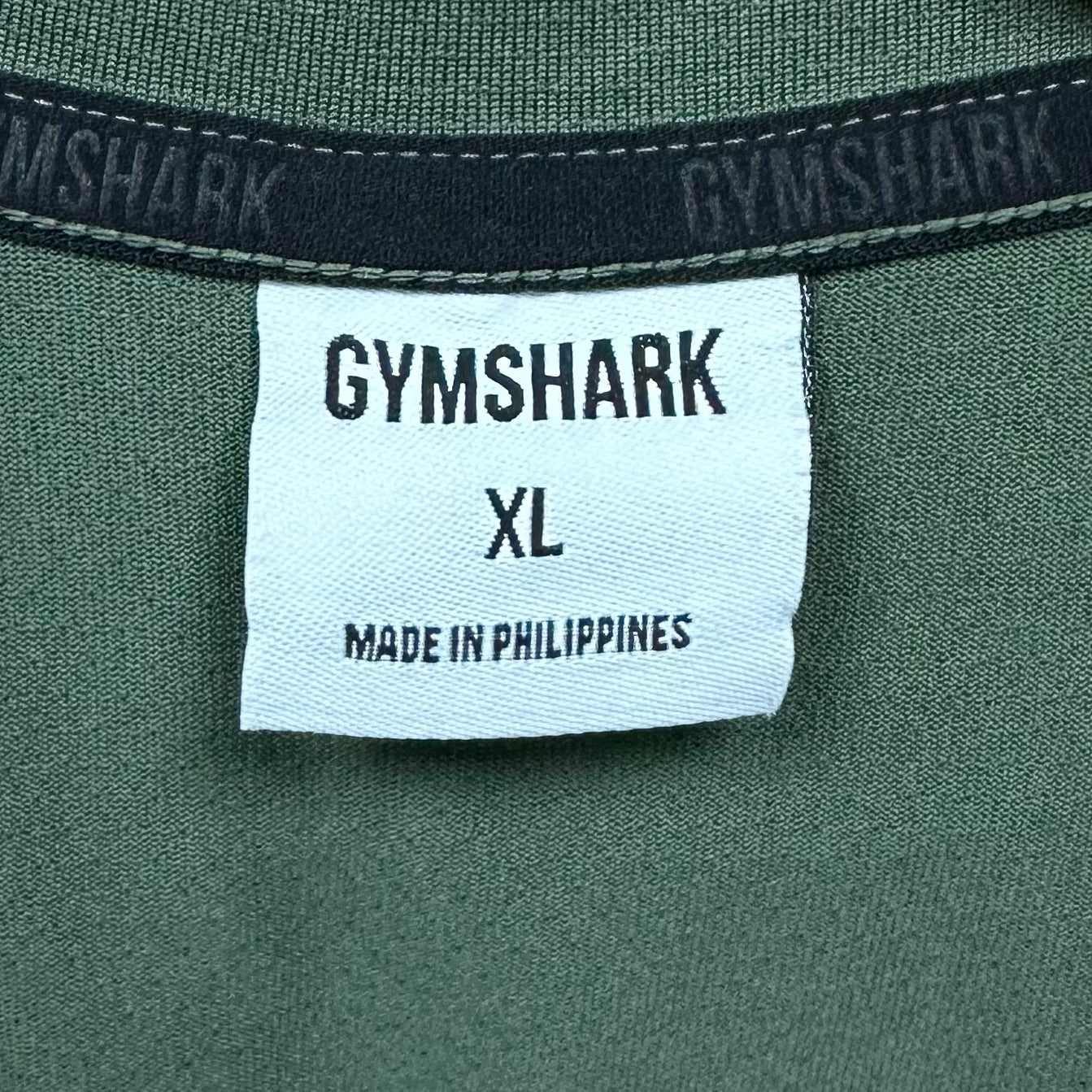 Camiseta de entrenamiento cuello redondo Gymshark 🏋🏽 color verde oliva manga corta Talla XL