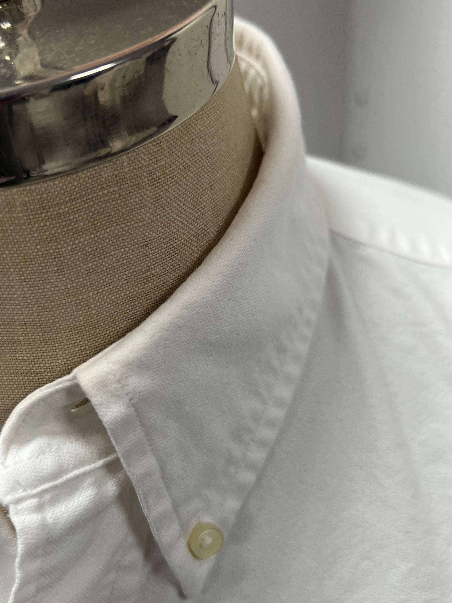 Camisa de botones Polo Ralph Lauren 🏇🏼 Oxford color blanco Talla M Entalle Regular (ver descripción)