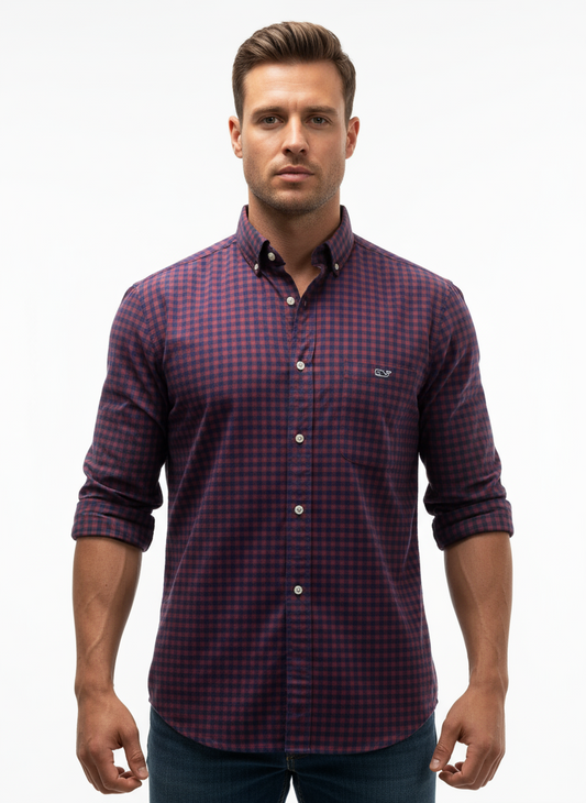 Camisa de botones Vineyard Vines 🐳 con patrón de cuadros en color rojo oscuro y azul navy Talla M Entalle Clásico