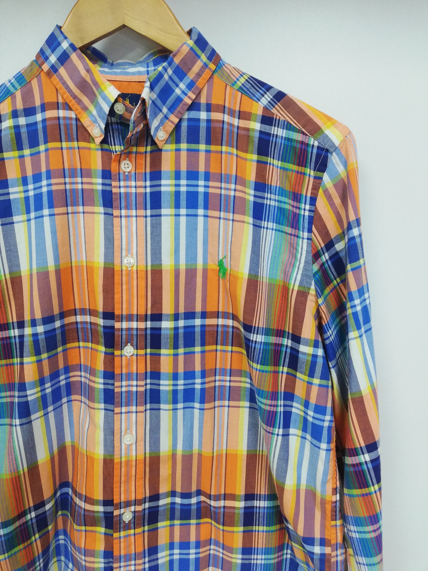 Camisa Polo Ralph Lauren 🏇🏼 color patron de cuadros en naranja, azul, amarillo y blanco Talla XL (18) de niño Entalle Regular