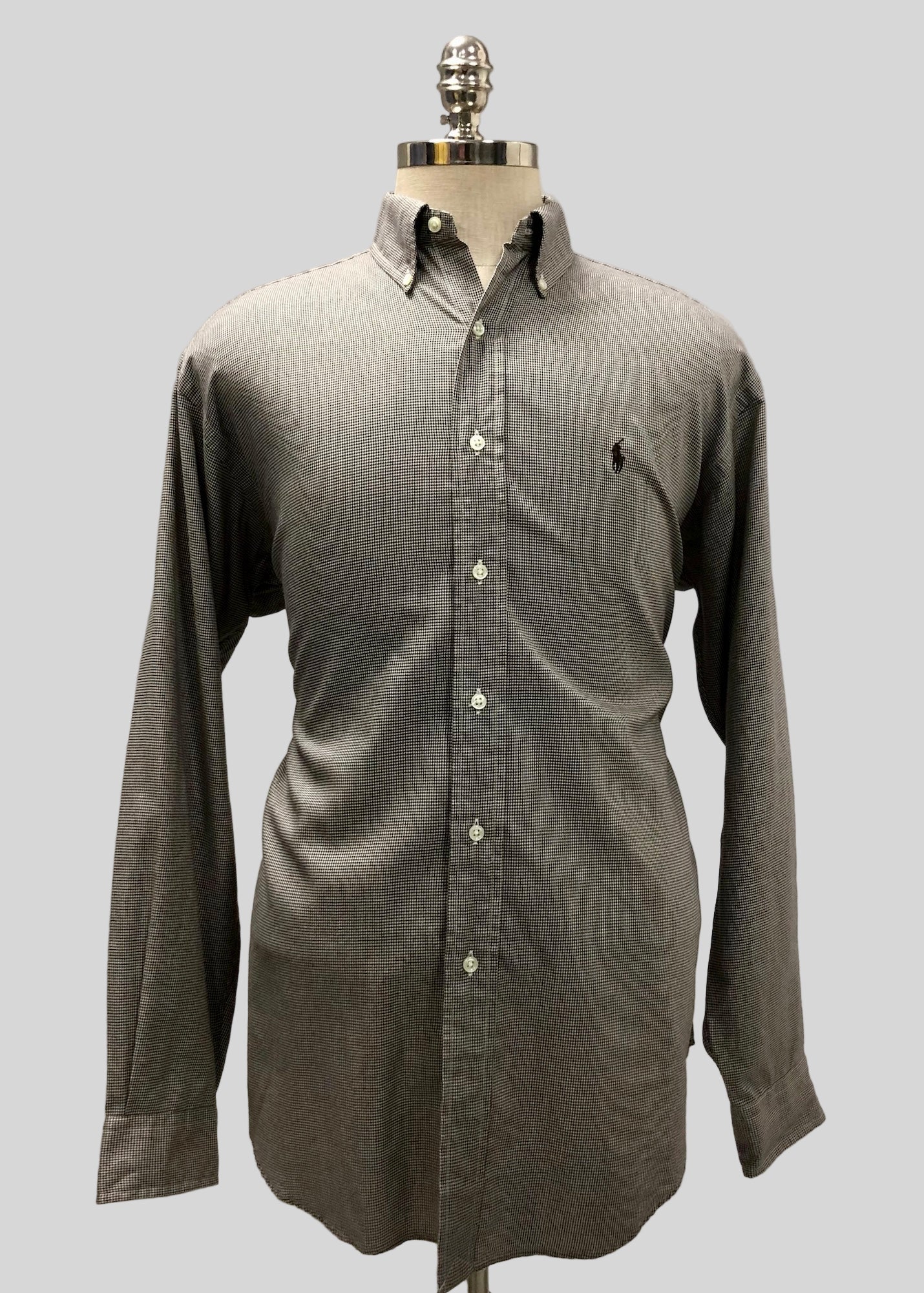 Camisa de botones Polo Ralph Lauren 🏇🏼 con patron de cuadros finos marrón y blanco Talla L Entalle Regular