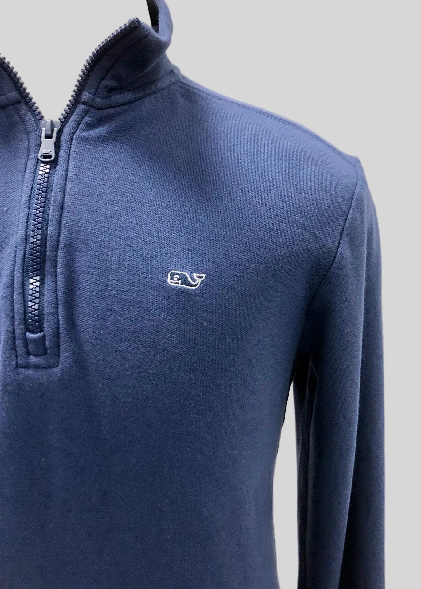 Sueter Jersey Vineyard Vines 🐳 color azul navy Tela algodón Pima Talla S