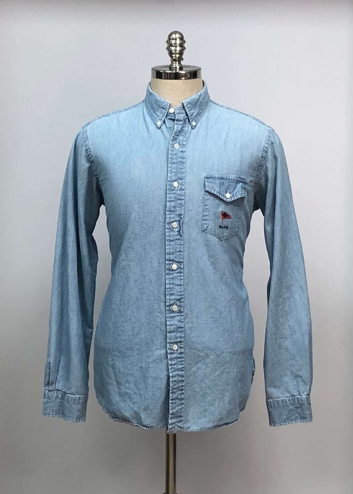 Camisa de botones Polo Ralph Lauren 🏇🏼 de jeans en color celeste con diseño de bolsillo Talla L Entalle Regular