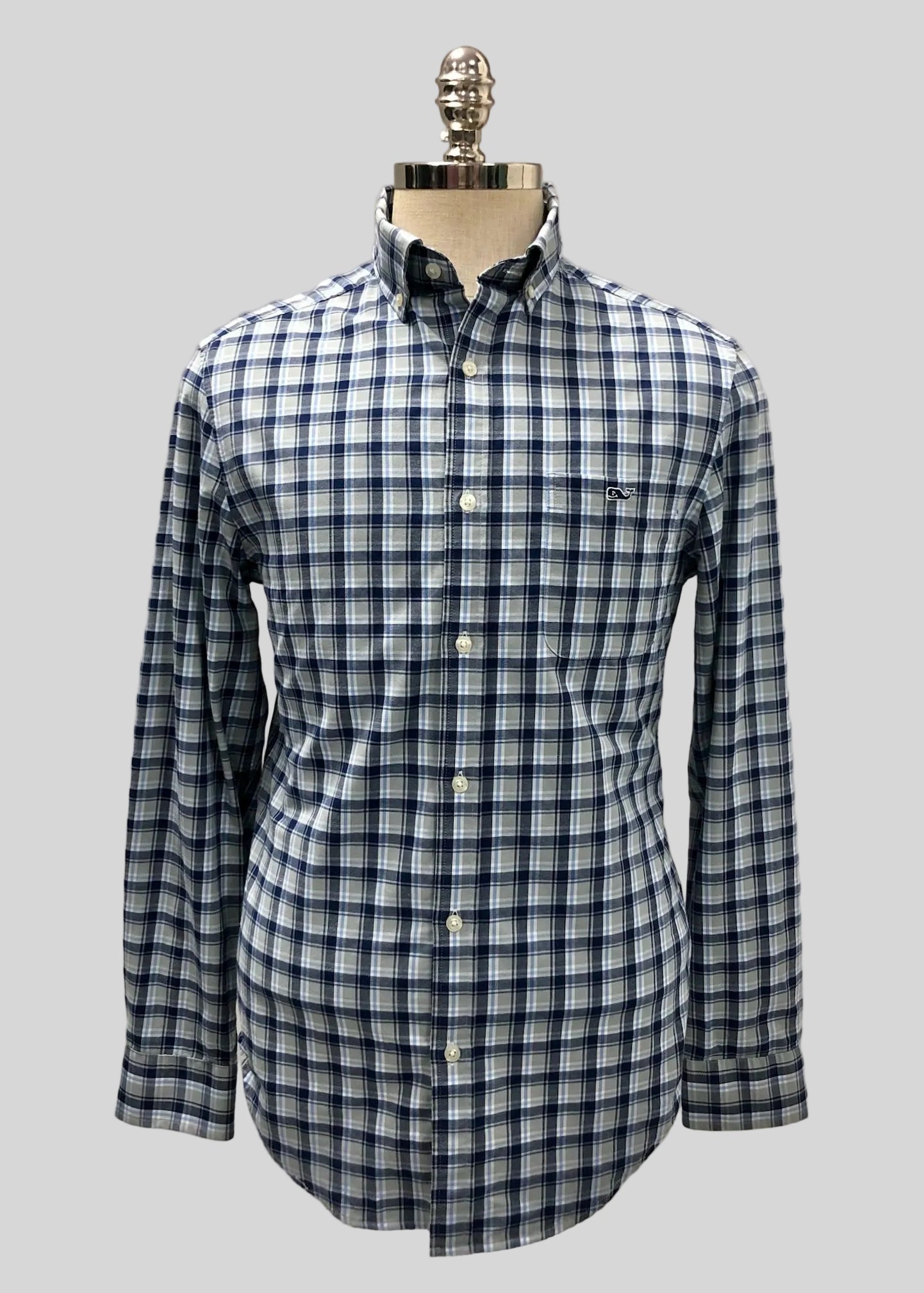 Camisa de botones Vineyard Vines 🐳 Performance de cuadros en color gris y azul Talla S Entalle Clásico