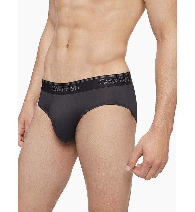 Paquete de 5 Calzoncillos a la cintura Calvin Klein - Tela microfibra stretch en color negro, azul y gris Talla XL