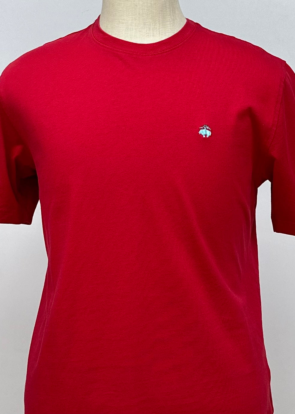 Camiseta cuello redondo Brooks Brothers 🐑 color rojo y logo celeste Talla Large