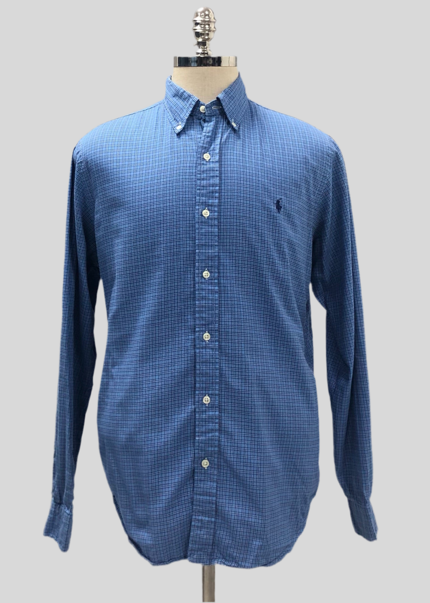 Camisa de botones Polo Ralph Lauren 🏇🏼 color azul de cuadros en color azul navy y blanco Talla L Entalle Regular