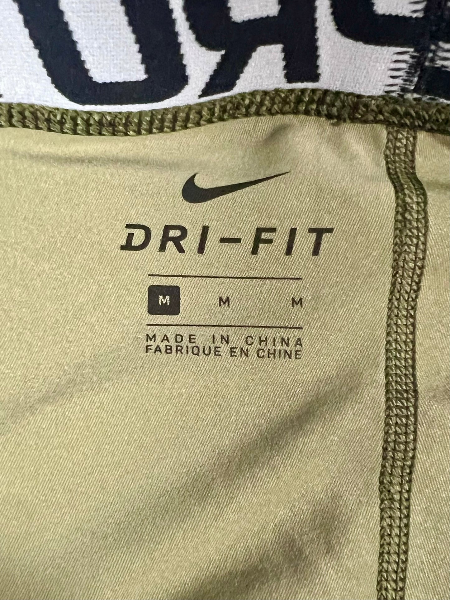Malla de entrenamiento licra Nike ✔️ Pro HyperCool de 3/4 de largo para hombre De camuflaje en Color verde oliva y negro Talla M