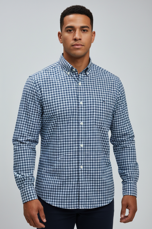 Camisa Vineyard Vines 🐳 de cuadros en color azul navy y blanco Talla M Entalle Clásico