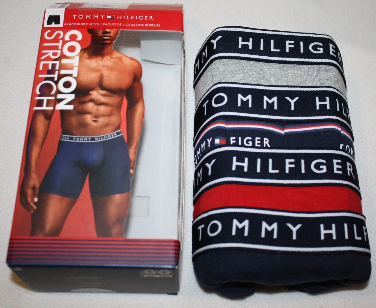 Paquete de 4 Boxer Briefs Tommy Hilfiger 🇺🇸  Tela algodón stretch color rojo, gris y negro Talla M