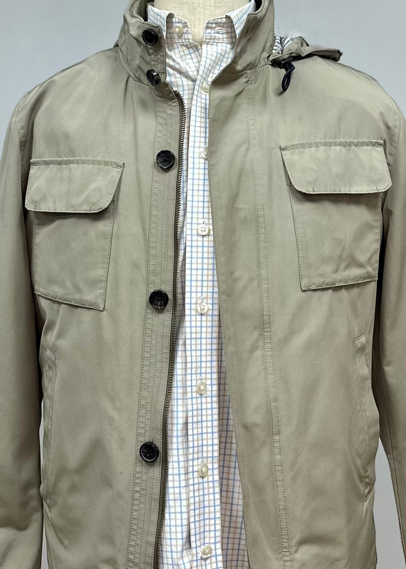 Chaqueta con capucha Brooks Brothers 🐑 color beige Talla Medium