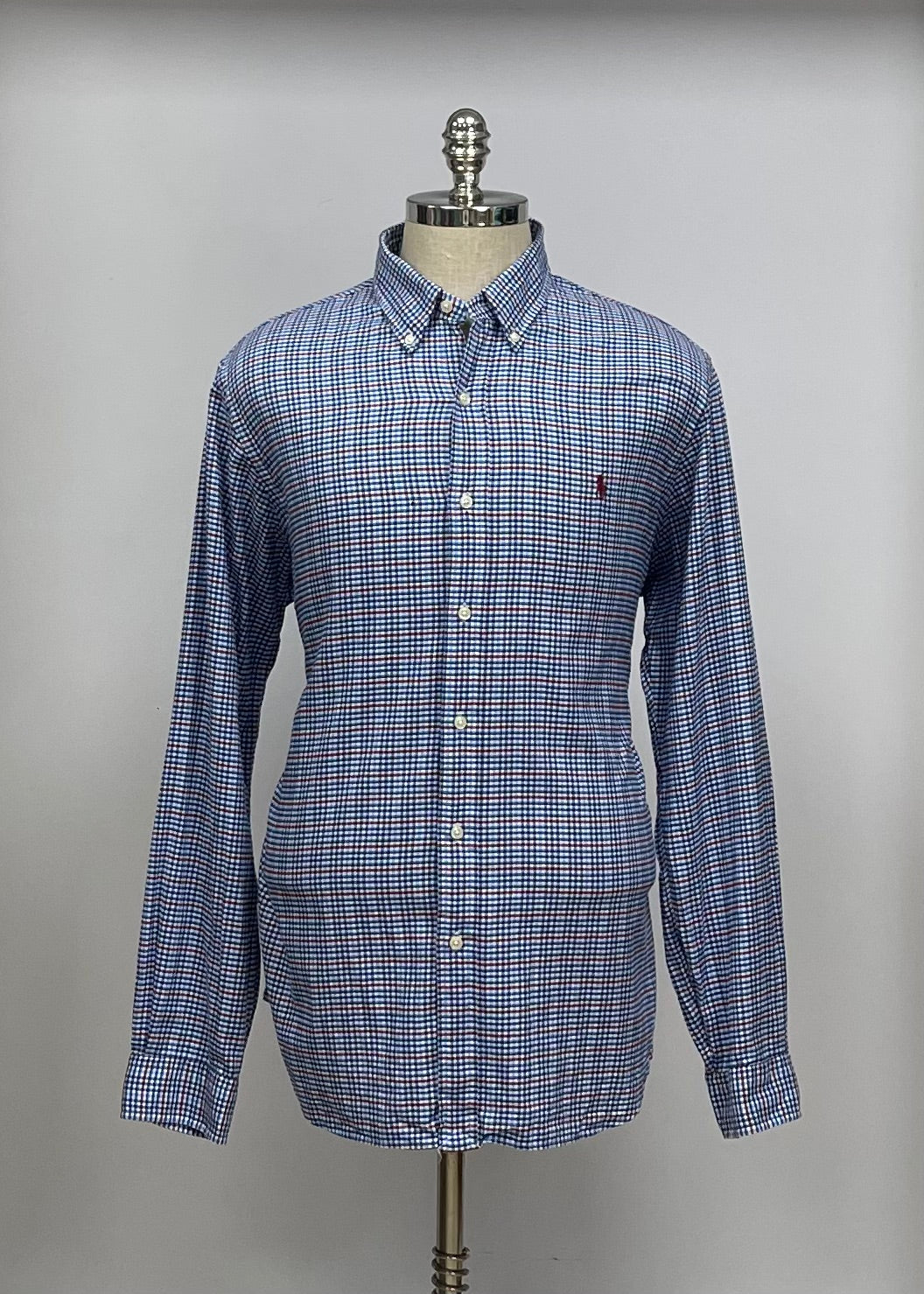 Camisa Polo Ralph Lauren 🏇🏼 Color blanco de cuadros en color azul y rojo Talla XL Entalle Regular