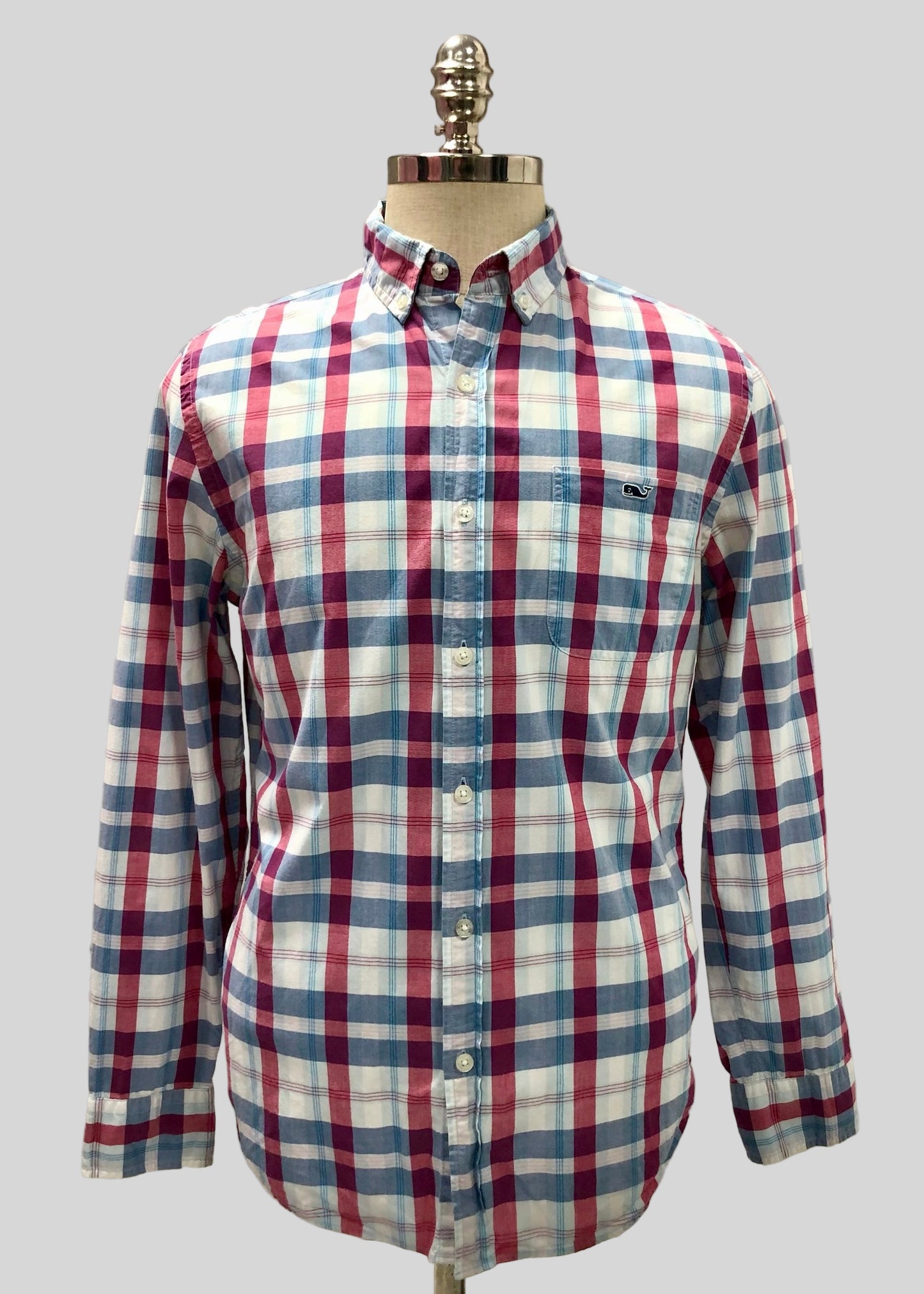 Camisa de botones Vineyard Vines 🐳 de cuadros en color rojo, gris y blanco Talla M Entalle Slim Fit