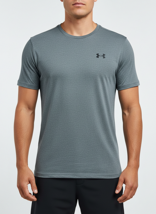 Camiseta de entrenamiento cuello redondo Under Armour 🏋🏽 color gris oscuro manga corta Talla M