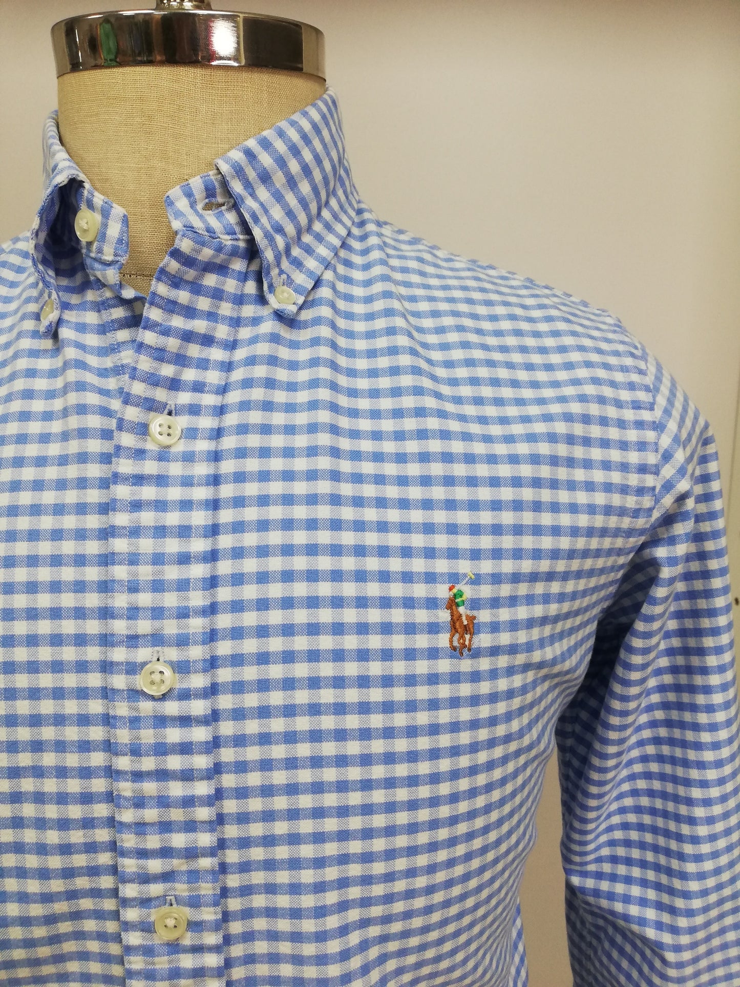 Camisa Polo Ralph Lauren 🏇🏼 Oxford con patron de cuadros gingham en Celeste y blanco Talla S Entalle Regular (ver descripción)
