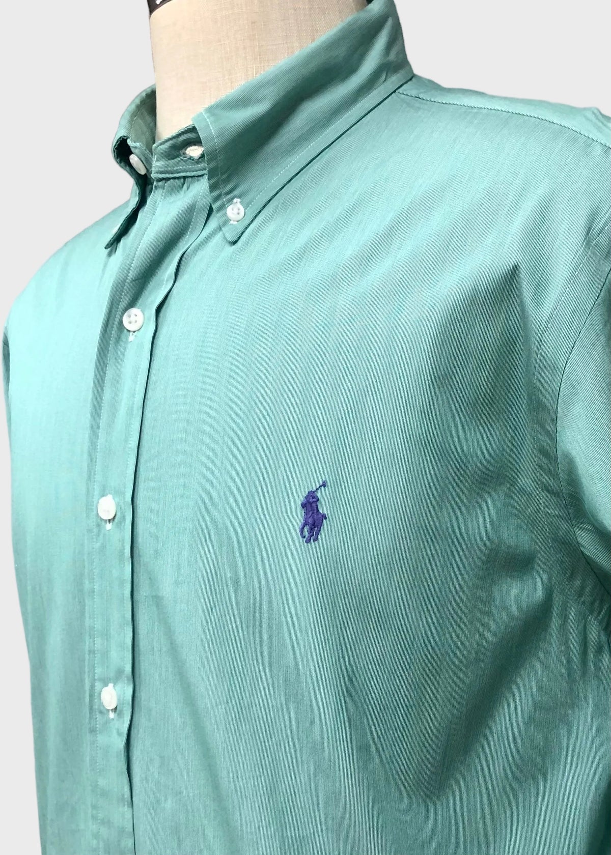 Camisa de botones Polo Ralph Lauren 🏇🏼 con rayas finas en color verde menta y blanco Talla XL Entalle Regular