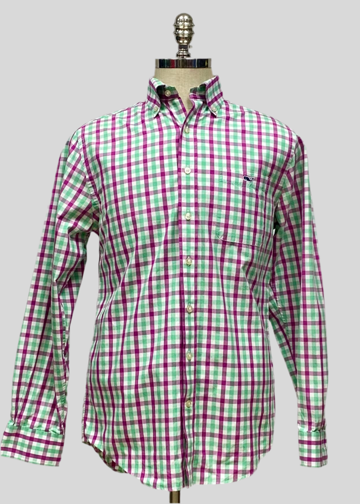 Camisa de botones Vineyard Vines 🐳 color blanco de cuadros en color rosado y verde Talla M Entalle Slim Fit