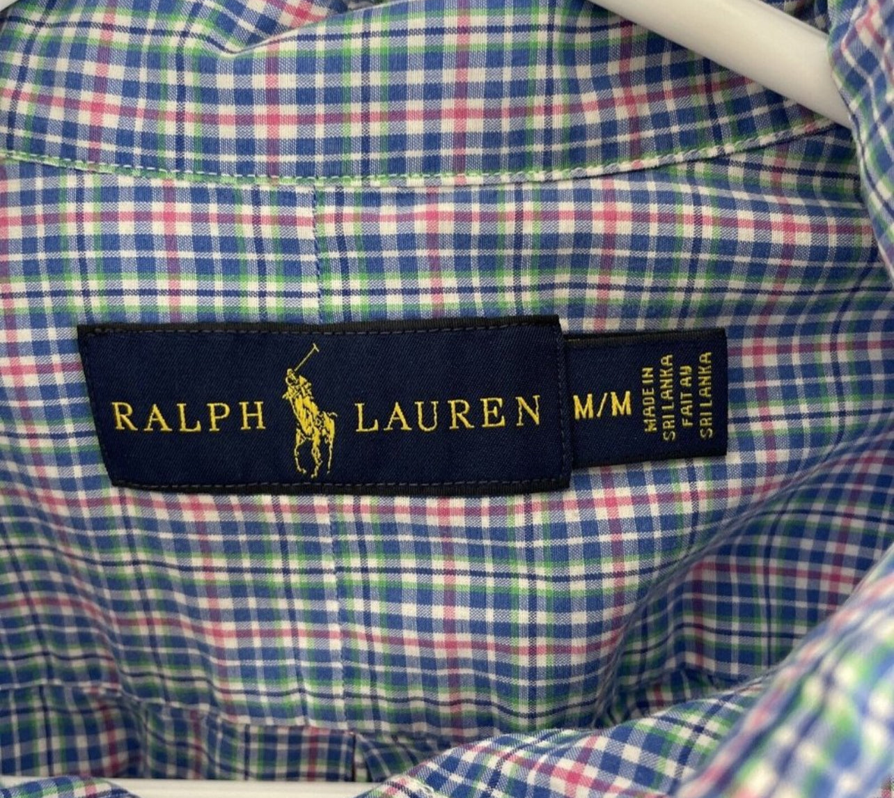 Camisa Polo Ralph Lauren 🏇🏼 color blanco con patron de cuadros rosado, verde y azul Talla M Entalle Regular