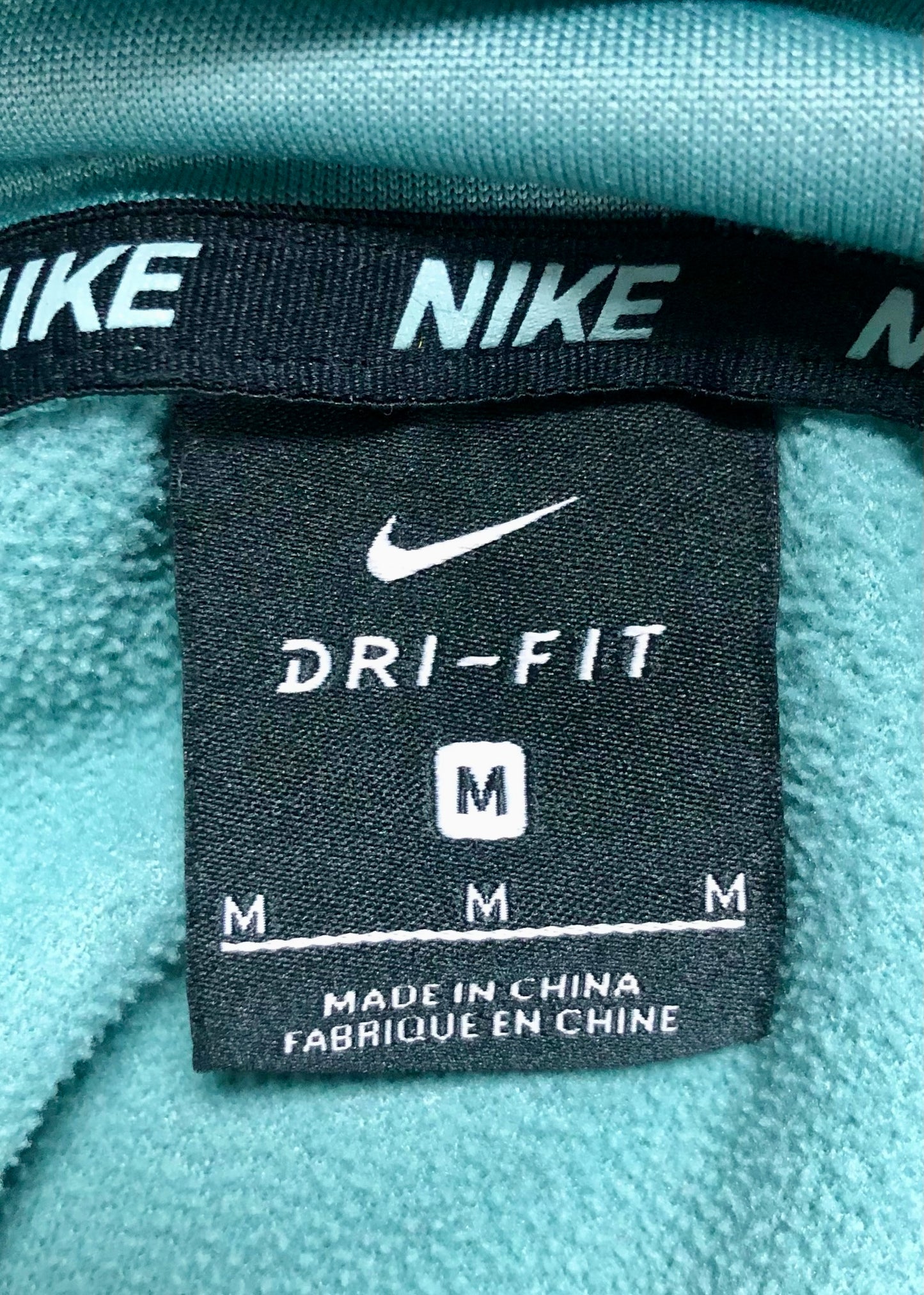 Sudadera Hoodie Nike ✔️ color verde claro y logo en negro Talla M