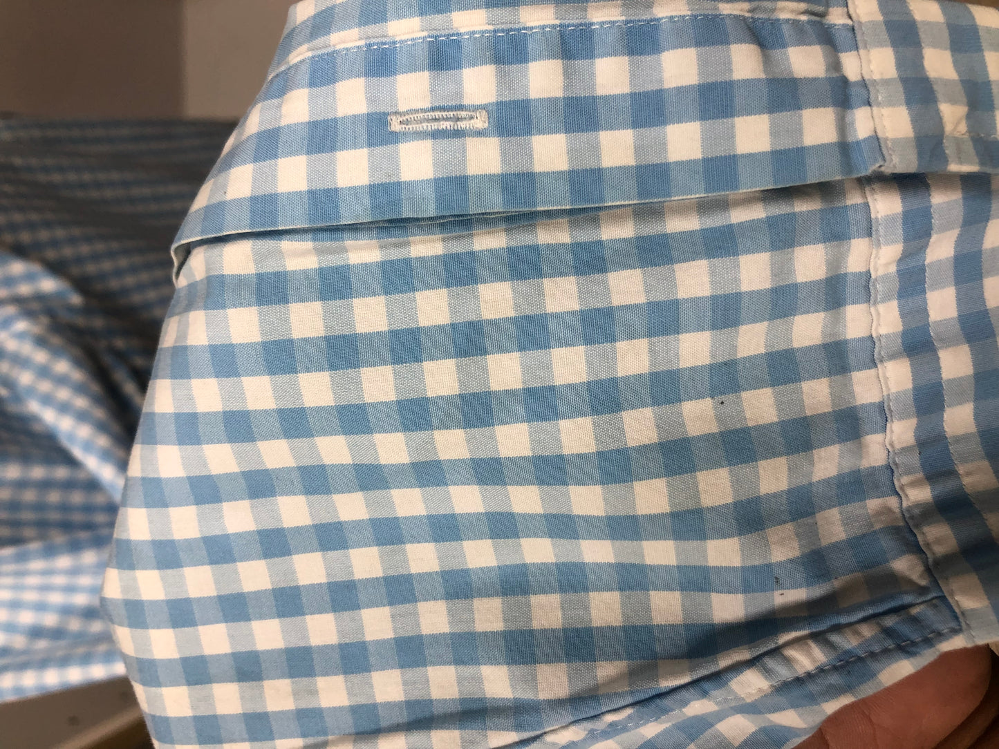 Camisa Vineyard Vines 🐳 de cuadros gingham en color celeste claro y blanco Talla L Entalle Clasico (ver descripción)