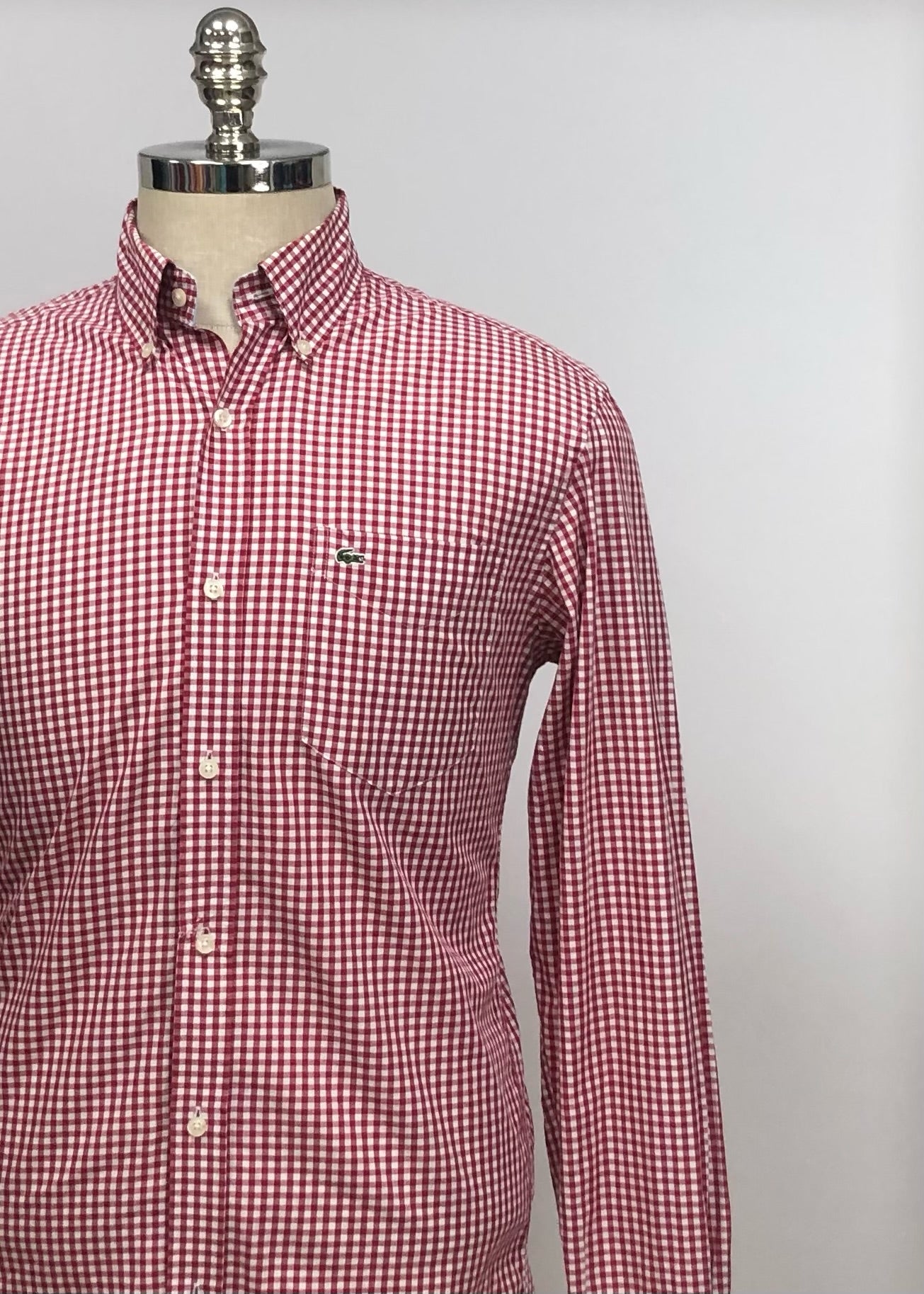 Camisa Lacoste 🐊 con patron de cuadros gingham rojo y blanco Talla S Entalle Regular (ver descripción)