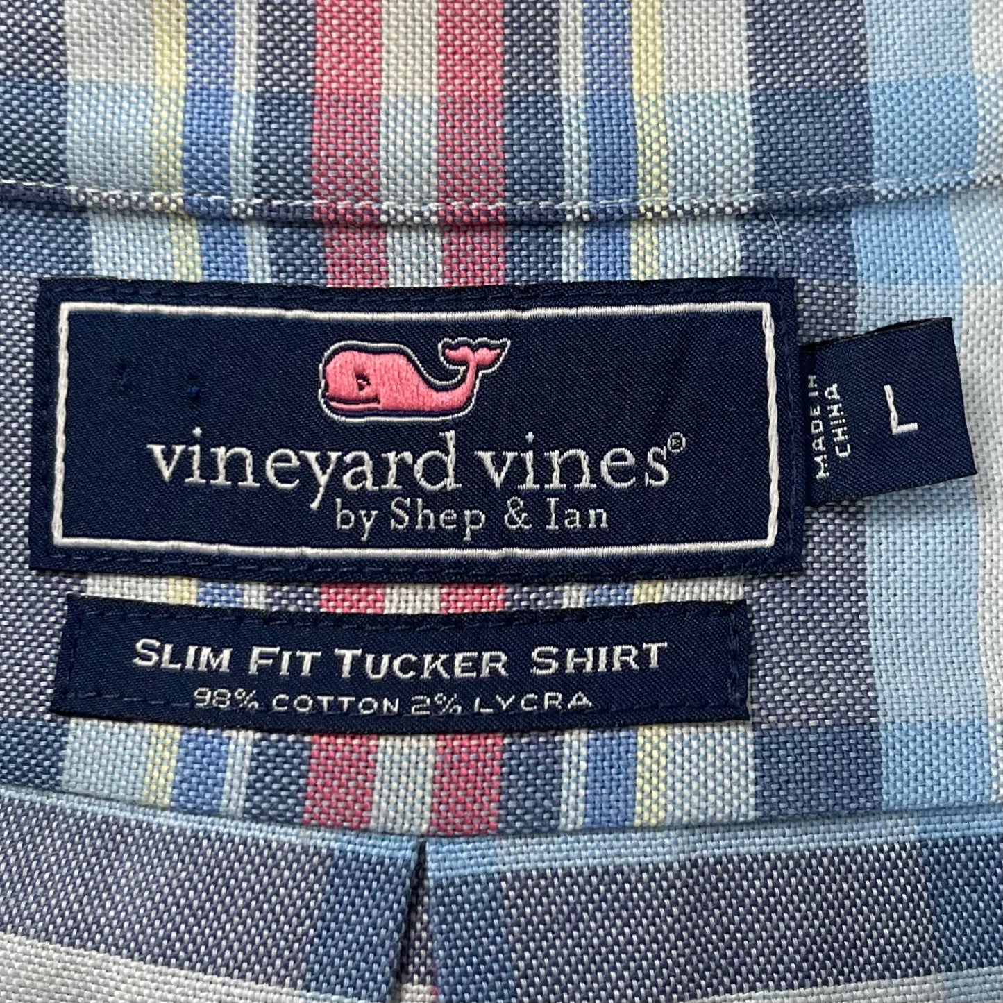 Camisa de botones Vineyard Vines 🐳 con patrón de cuadros en color azul, rosado y celeste Talla L Entalle Slim Fit