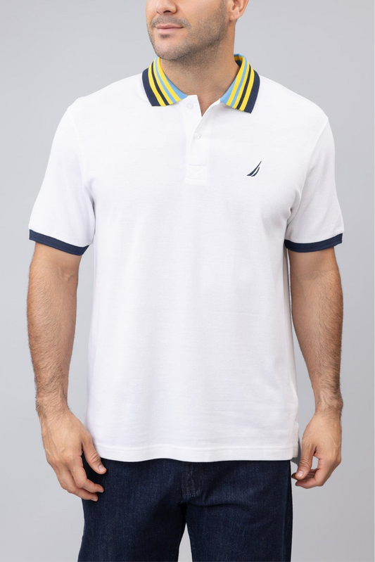 Camiseta Polo Nautica ⚓️ color blanco y diseño de cuello Talla M Entalle Regular