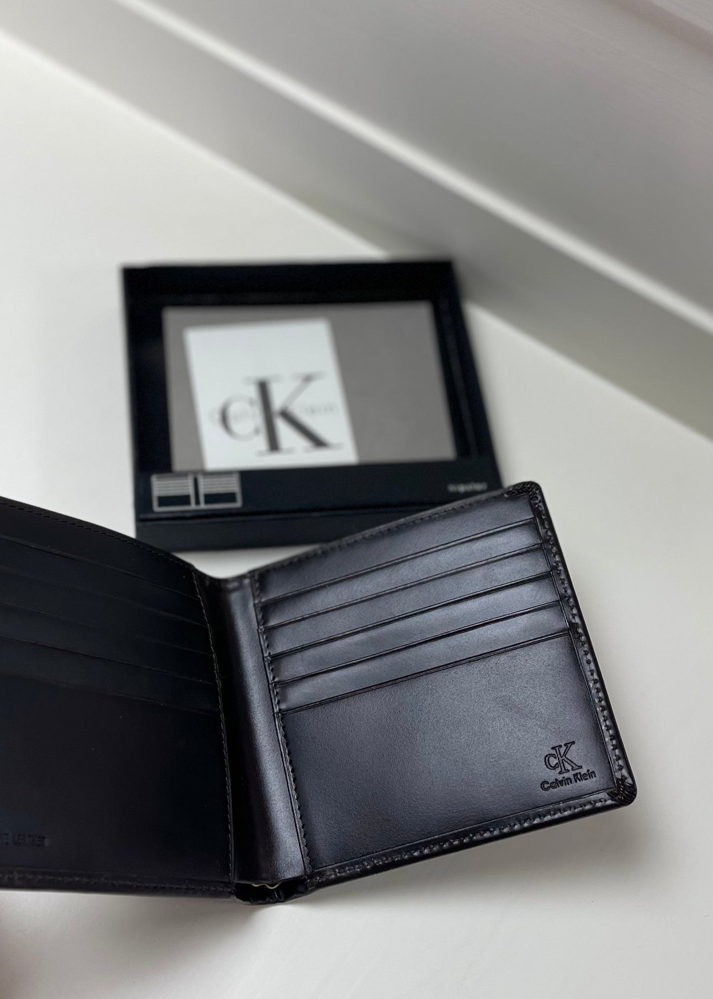 Wallet Calvin Klein Color negro Nuevo con su etiqueta