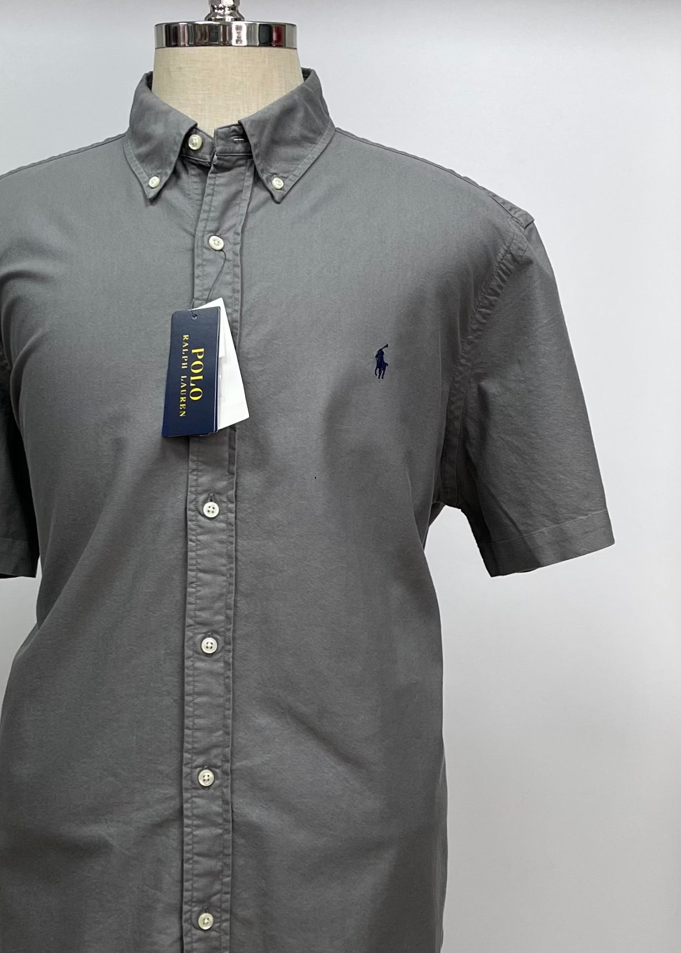 Camisa de botones Polo Ralph Lauren 🏇🏼 Oxford en color gris oscuro Talla XXL Entalle Clásico