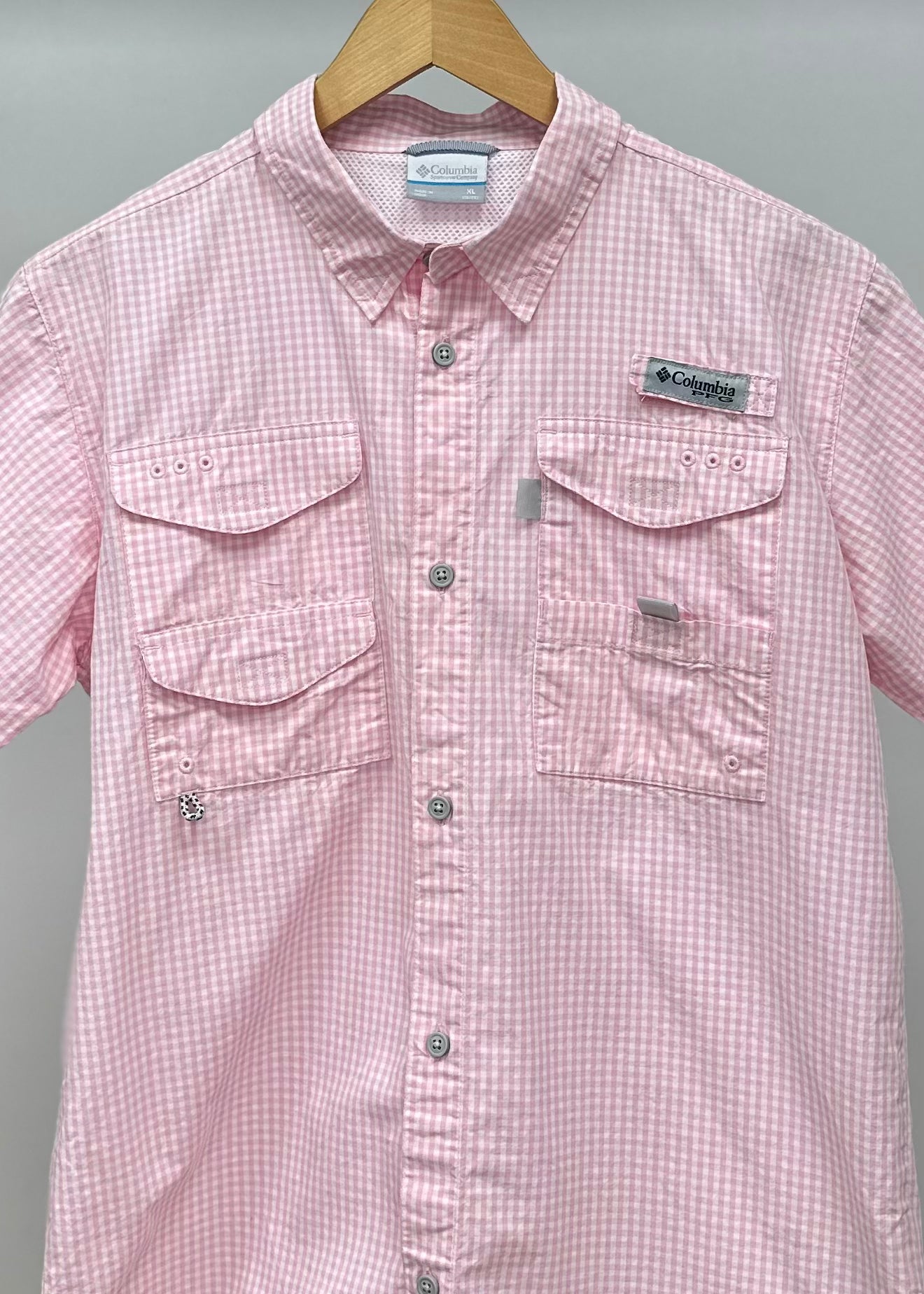 Camisa de mujer Columbia 🔹con patrón de cuadros en color rosado y blanco con Omni Shade Manga larga Talla XL