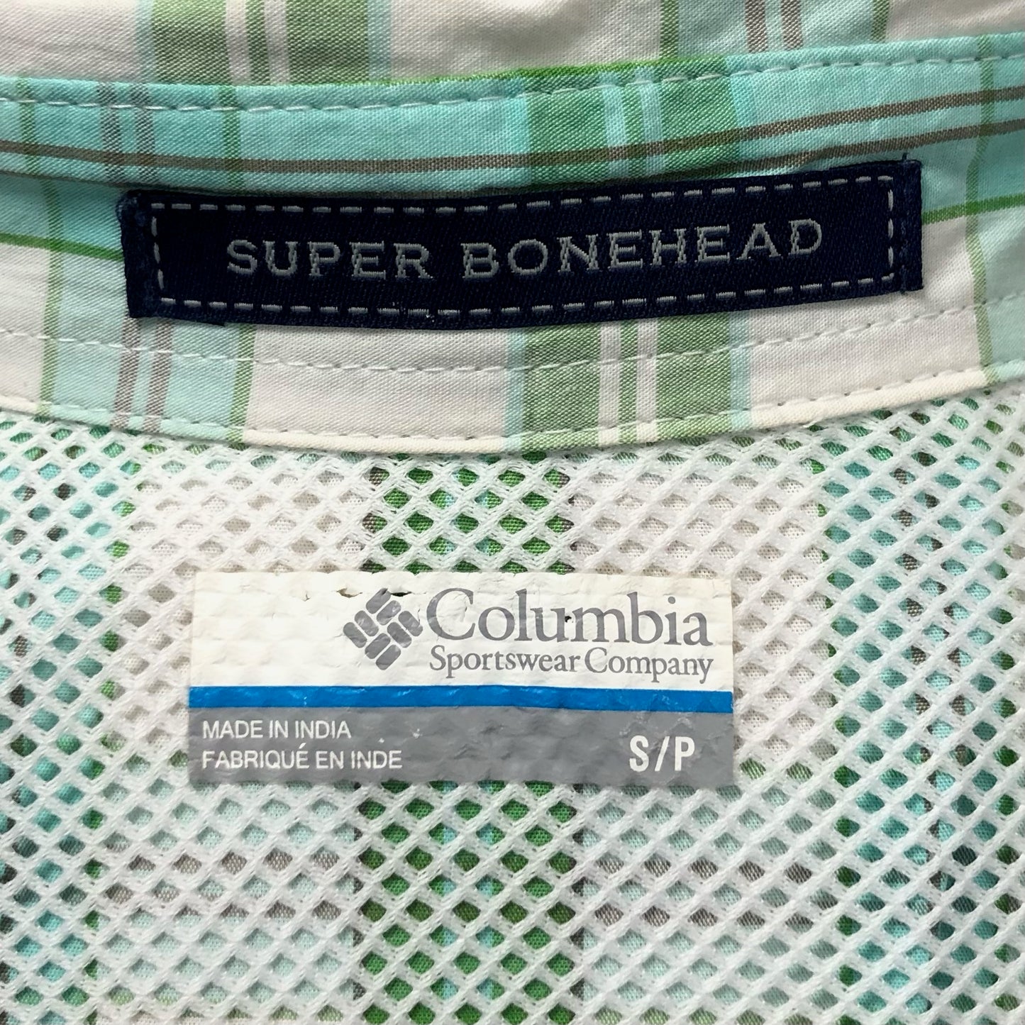 Camisa Columbia 🔹 Modelo Super Bonehead con patrón de cuadros en celeste, verde y blanco Manga larga Talla S