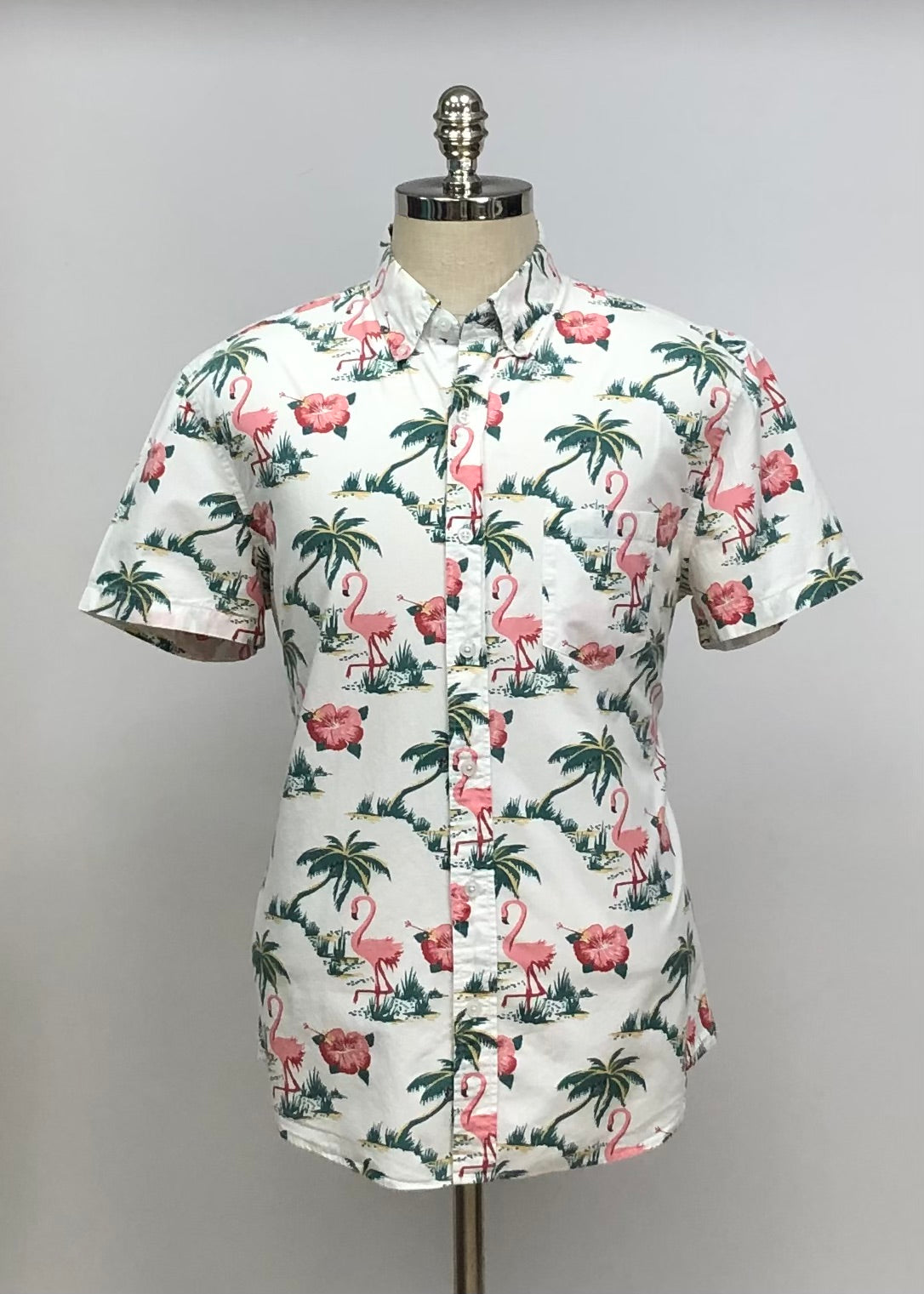 Camisa de botones J.Crew color blanco con diseño de palmeras 🏝 y Flamingo Talla L Entalle Regular