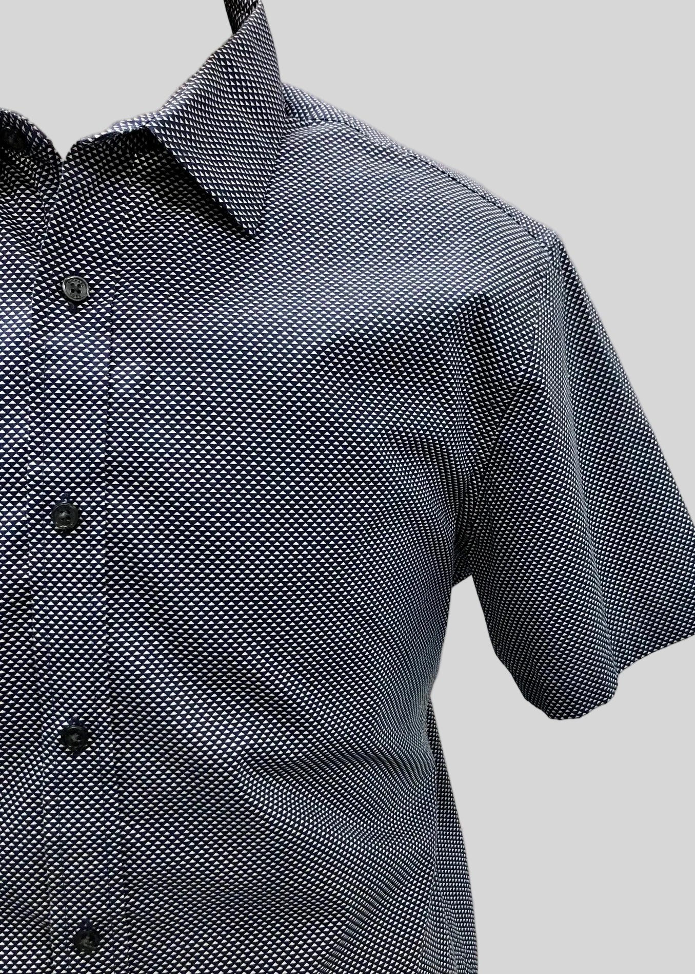 Camisa de botones Michael Kors 🇺🇸 Color azul navy con diseño tríptico en blanco Talla L Entalle Clásico