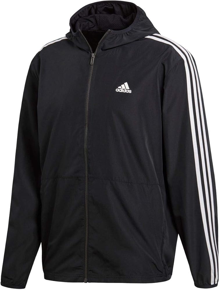 Jacket Adidas 🏃🏻‍♂️ color negro con rayas en blanco con zíper completo y logo en color blanco Talla M