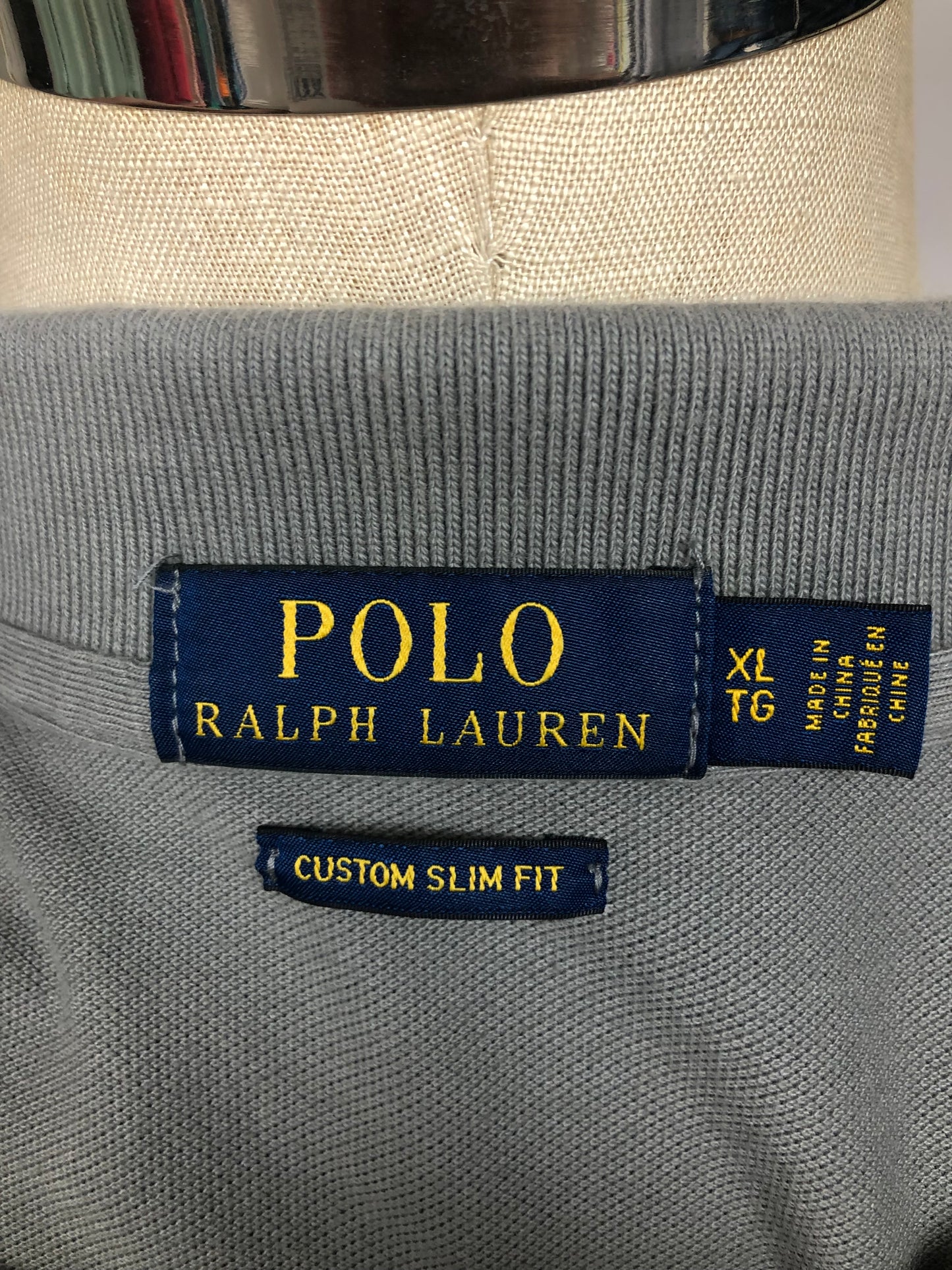 Camiseta Polo Ralph Lauren 🏇🏼 color gris con Talla XL Entalle Custom Slim Fit (ver descripción)