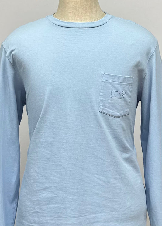 Camiseta de bolsillo Vineyard Vines 🐳 color celeate claro con Diseño de ballena Talla Medium
