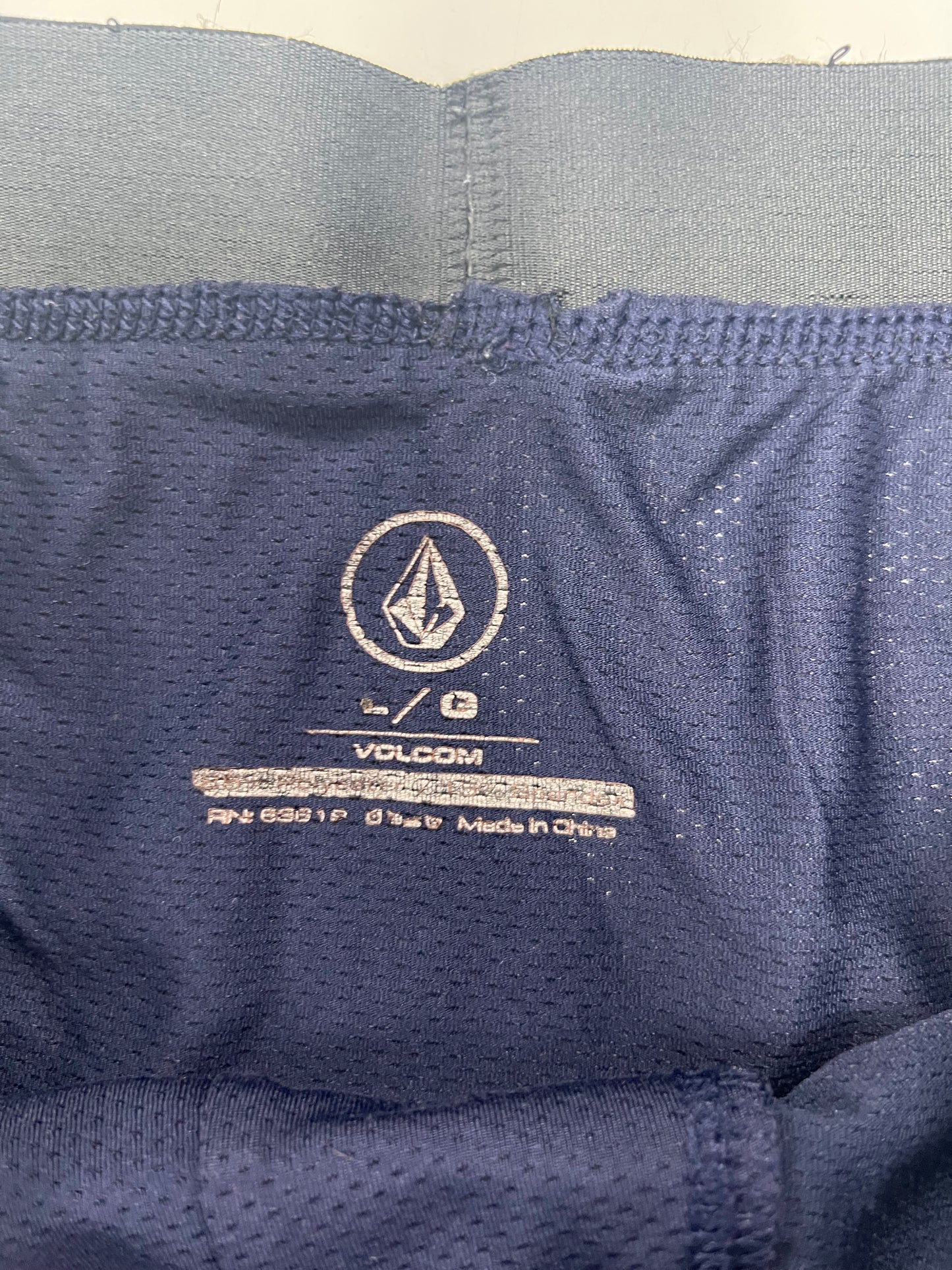 Boxers Briefs Volcom 🏄🏽‍♂️ Tela Performance color azul oscuro Talla L