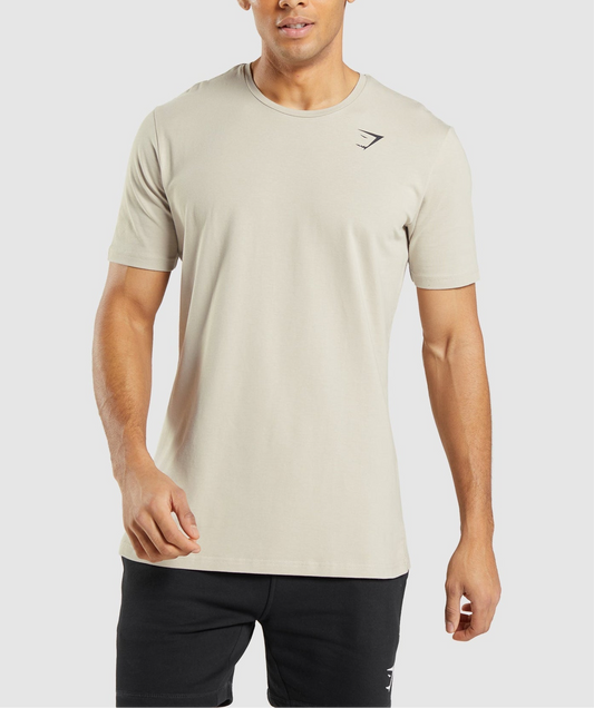 Camiseta cuello redondo Gymshark 🏋🏽 color crema manga corta Talla M