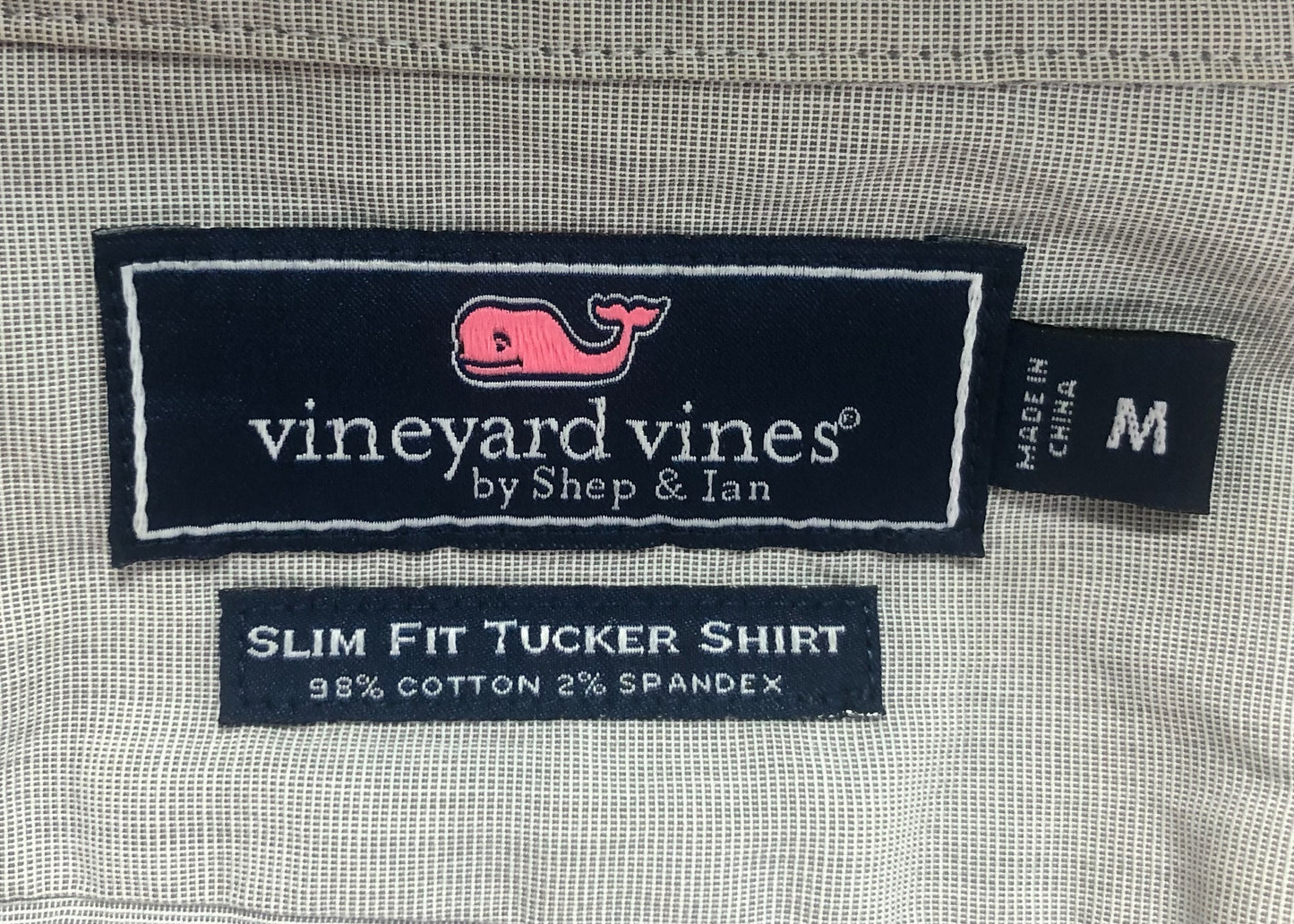 Camisa de botones Vineyard Vines 🐳 Color gris claro Talla M Entalle Slim Fit