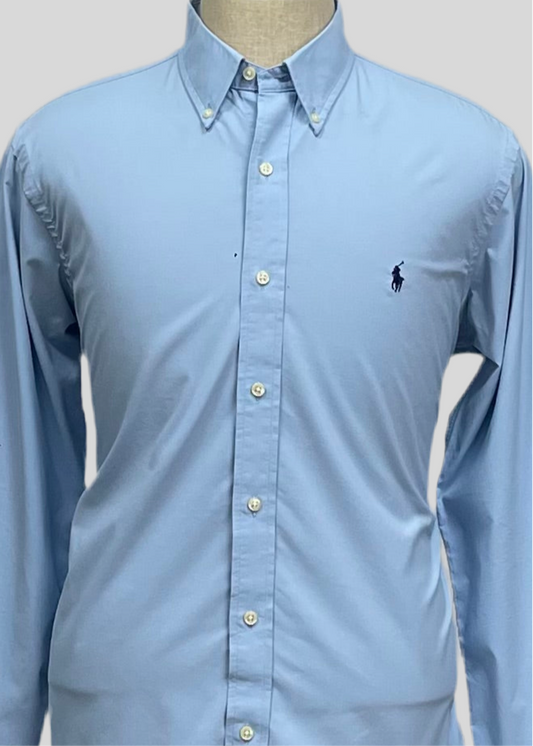 Camisa de botones Polo Ralph Lauren 🏇🏼 en color celeste Talla L Entalle Regular
